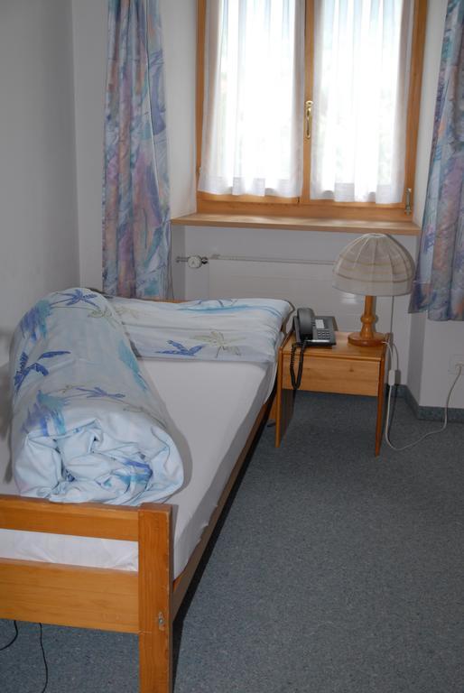 Hotel Reich Thusis Habitación foto